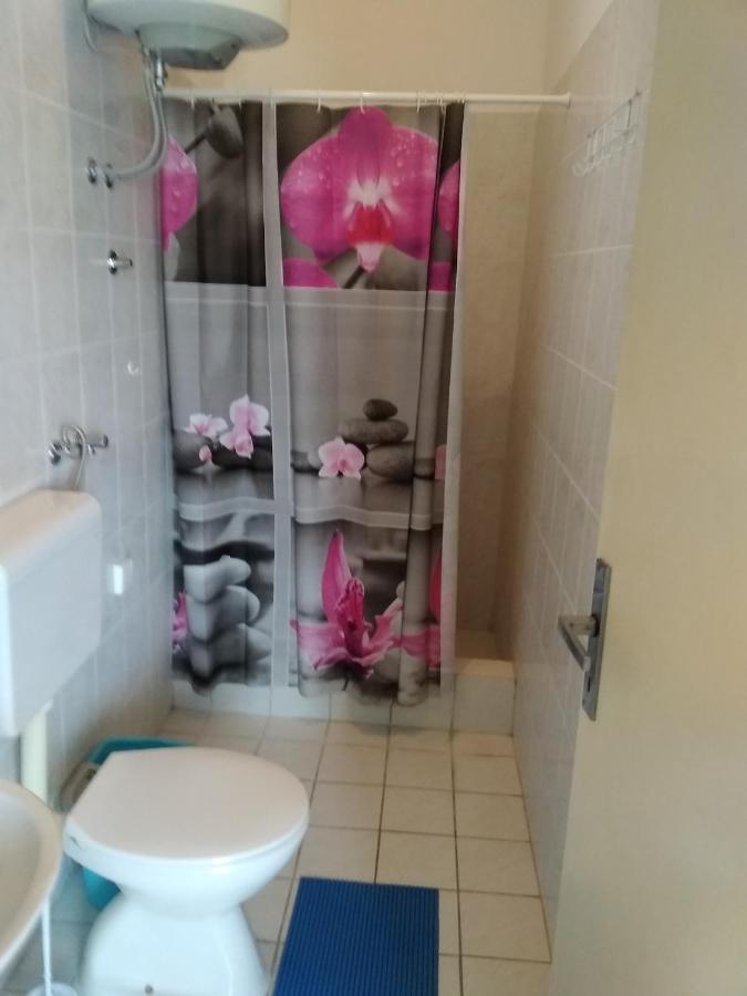 Apartmani Maja Pag Town Exterior foto