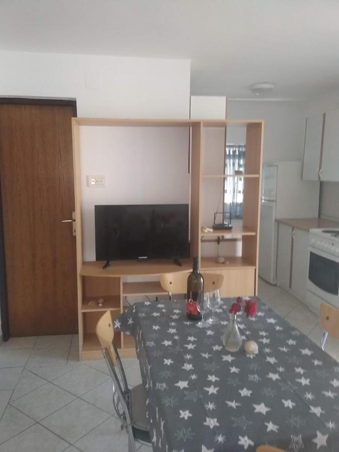 Apartmani Maja Pag Town Exterior foto