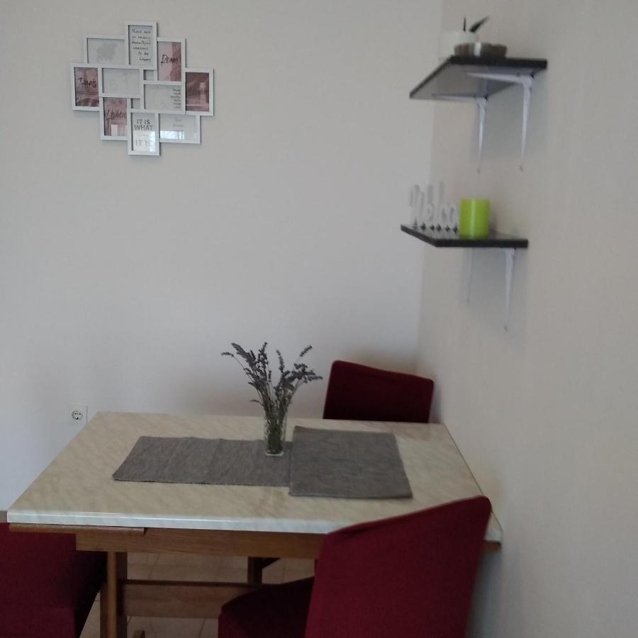 Apartmani Maja Pag Town Exterior foto